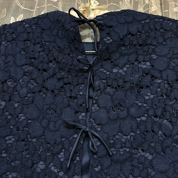 Betsy Johnson navy blue lace dress size 2 only used once cute bows in the back - Picture 3 of 5